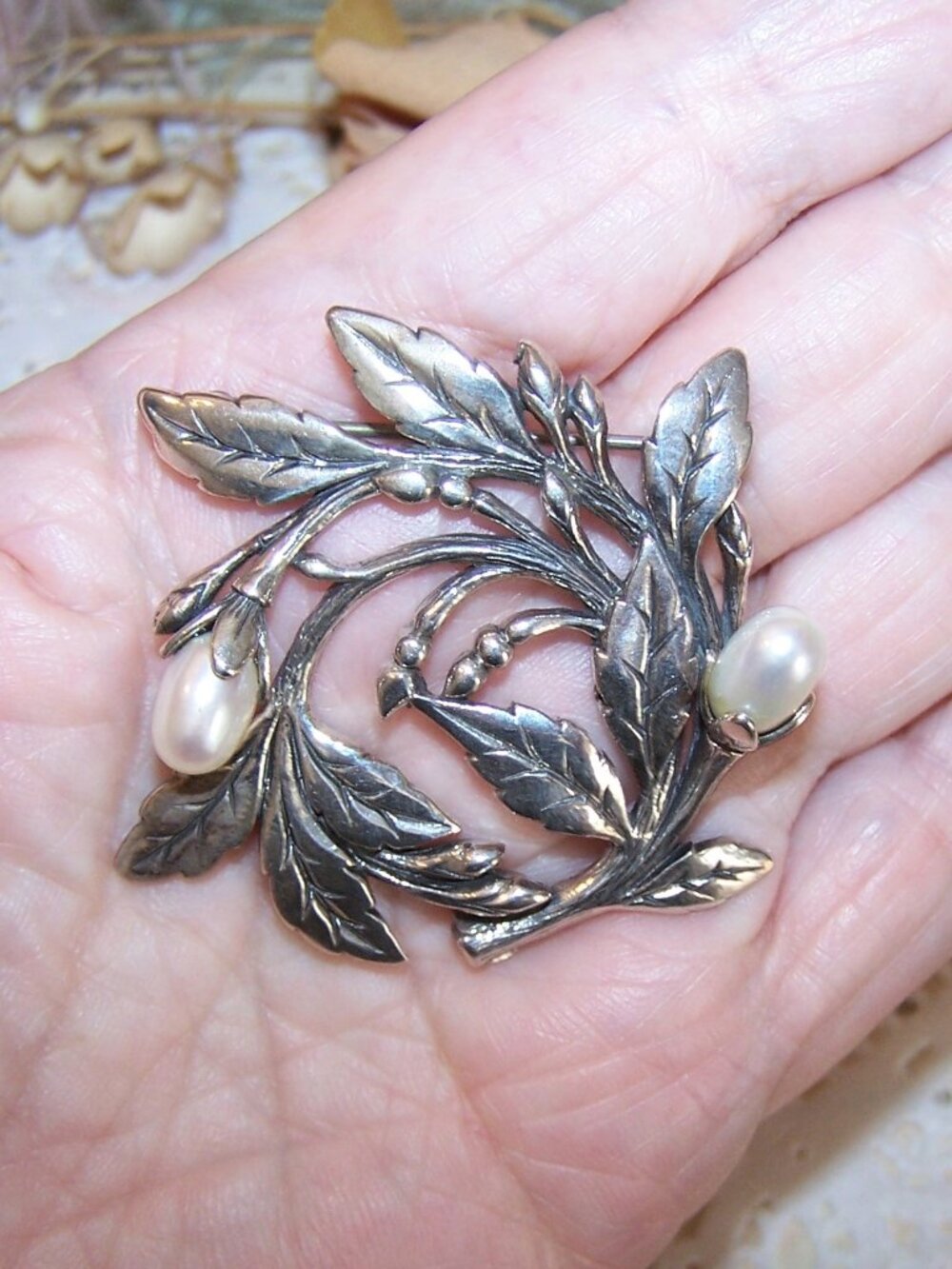 Sterling Silver Curved Leaf Pin / Brooch with Simulated Pearl Buds